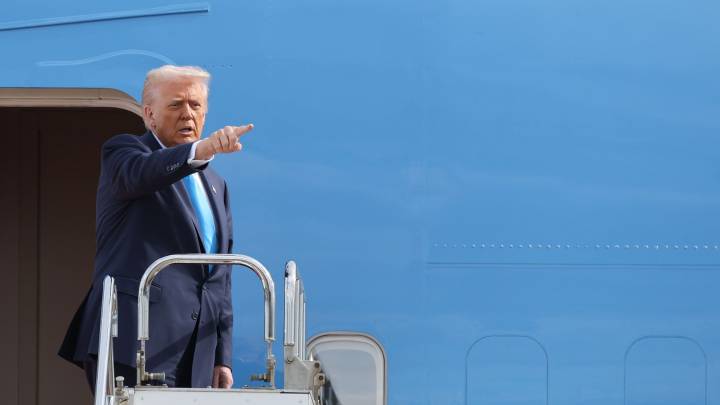 Trump amenaza con "entrar a tiros" en Nigeria si continúa la matanza de cristianos