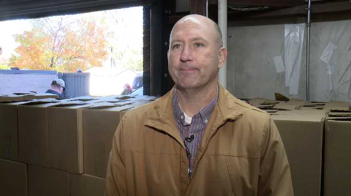 CSL food pantry adds extra day to meet growing demand after government shutdown