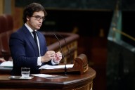 Vox le abre un nuevo frente al PP en Castilla-La Mancha por la reforma del Estatuto de autonomía