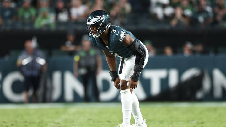 Eagles designate Nolan Smith for return from injured reserve