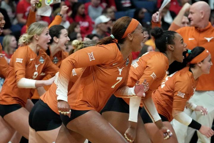 25 Facts About Texas Longhorns Women’s Volleyball