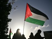 Palestinian flag-raising at Toronto City Hall goes ahead