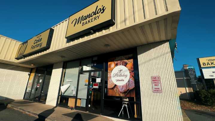 'Safety is more important than any money' | Beloved Charlotte bakery closes amid Border Patrol concerns