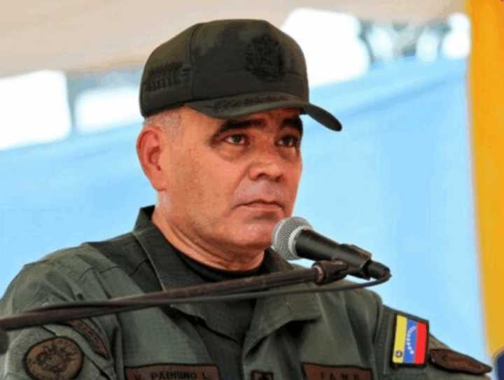 Padrino López exhorta a la FANB a mantenerse unida ante amenazas de EE.UU.