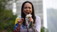 María Corina Machado invita a quienes trabajan para el régimen de Maduro a bajar las armas: “esa hora decisiva es inminente”