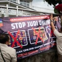 Gambling ads target Indonesian Meta users despite ban