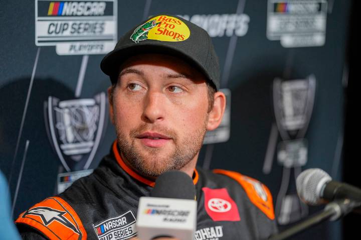 Chase Briscoe Refuses to Panic Despite ‘Unfortunate’ Start to Championship Weekend
