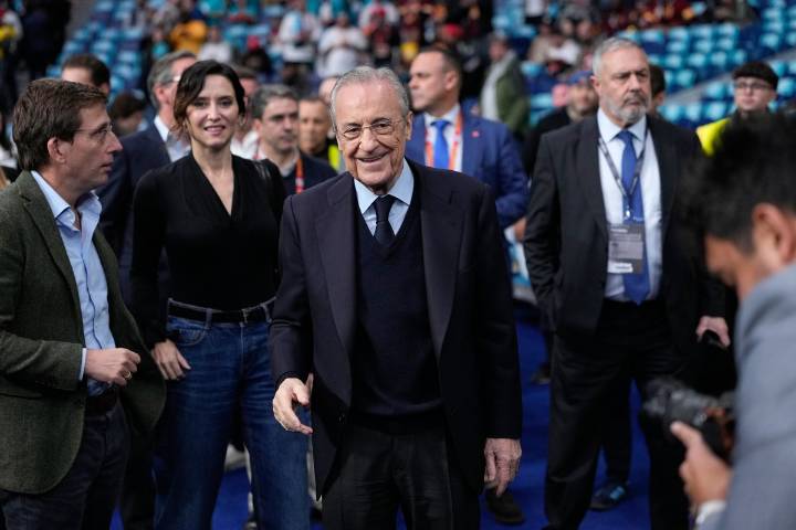 Presidente del Real Madrid planea abrir por primera vez el capital del club a inversores