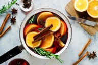 A Stylist Shares His Go-To Tricks to Make Your Home Smell Like the Holidays