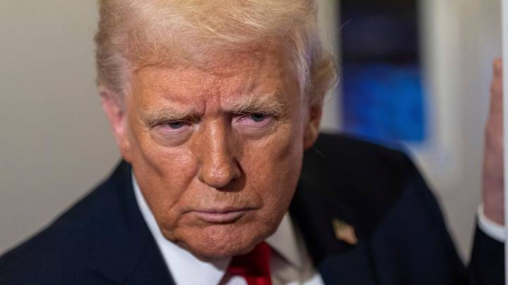 Trump señala política migratoria laxa como la mayor amenaza de seguridad tras tiroteo en Washington