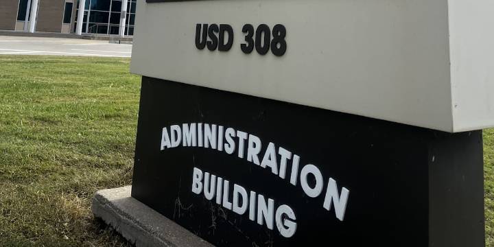 Hutchinson voters reject $109.5M school bond issue