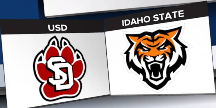USD buzzer beater gives them a 5-0 start to the season