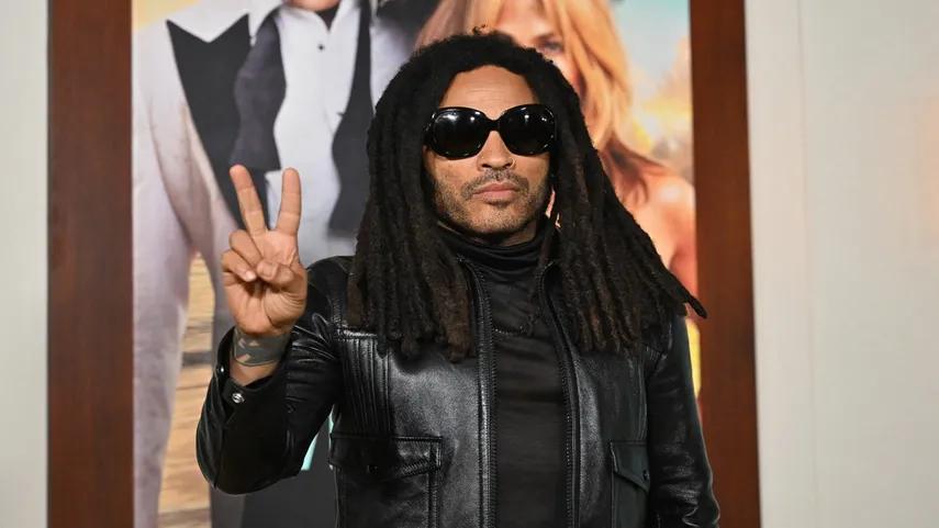Fanática arranca cuatro mechones de cabello a Lenny Kravitz