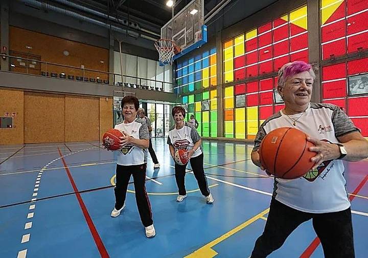 Nueva edición del programa de baloncesto para mayores de 55 años en Salamanca