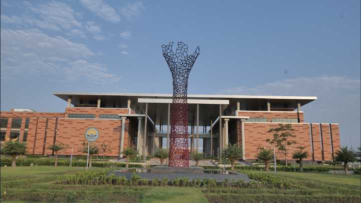 Lead at the Next Curve: IIM Nagpur–TimesPro Invite Senior Professionals to 9th batch of SMP