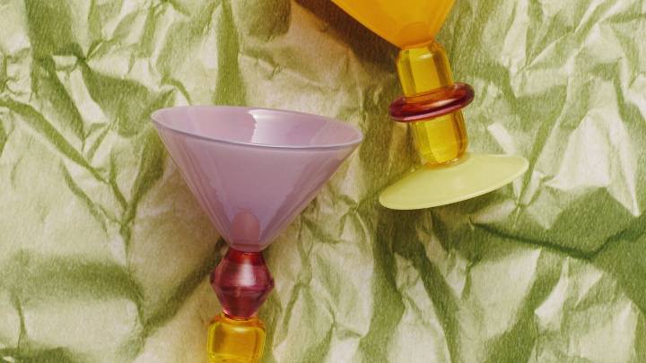 Thoughtful Hostess Gifts That Will Secure You a Second Invitation