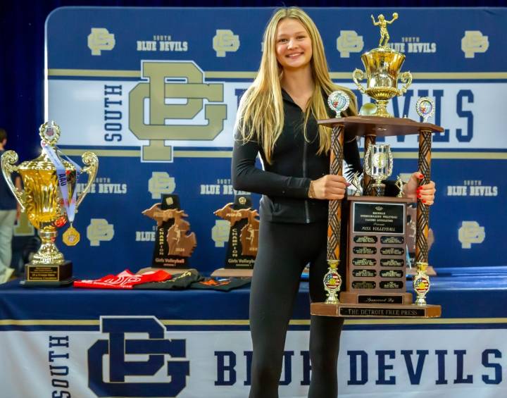 Grosse Pointe South’s Gabby DiVita crowned Miss Volleyball 2025