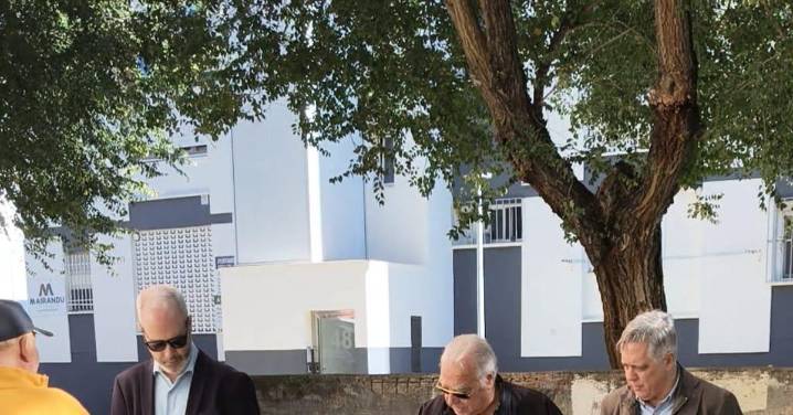 La barriada de la Paz de Cádiz, "un barrio de segunda para el PP", según los socialistas