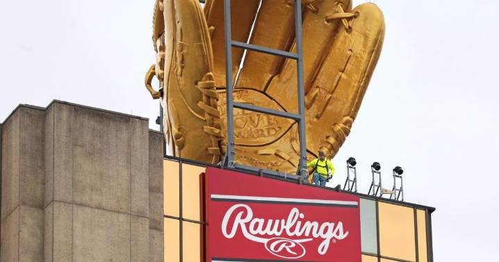 Judge called St. Charles Co. GOP chair before ruling on voting case, emails say