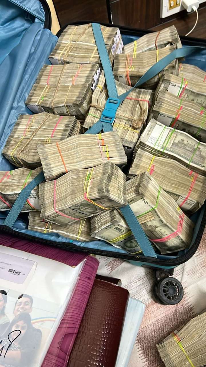 ED conducts searches across 40 locations in West Bengal, Jharkhand in illegal coal mining case