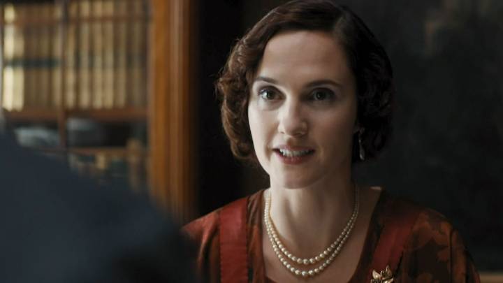 Agatha Christie fans won't be able to resist this 'compelling' cosy crime drama