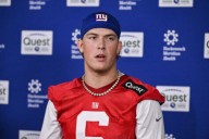 Will Jaxson Dart Play vs. Lions? Giants’ Interim HC Mike Kafka Announces QB’s Status For Week 12 Rookie quarterback Jaxson Dart's Week 12 status is a little complicated by an unusual setback on his co
