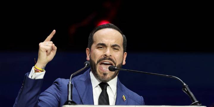 Abelardo de la Espriella denunció que el ELN estaría amenazando en Arauca a grupo encargado de recolectar firmas: “La próxima vez no vivirá para contarla”