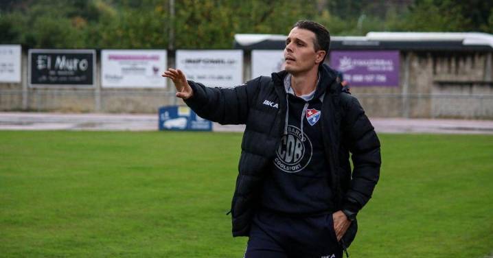 Lino Estévez, entrenador del CD Barco: “Estoy orgulloso de los jugadores”