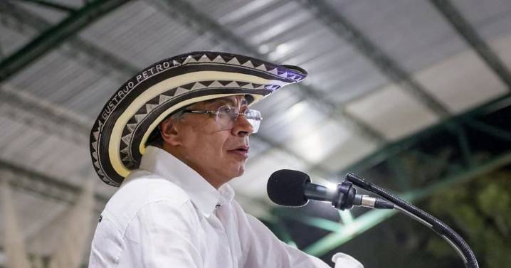 El gasto de Petro en un strip club que desató polémica: así respondió el presidente