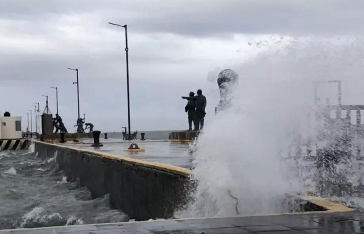 Descenso de temperatura, lluvias y norte por frente frío 15: PC federal