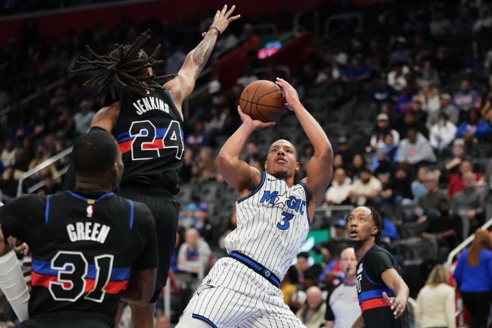 Desmond Bane’s 37 points and key rebounds help Magic beat Pistons 112-109 to win NBA Cup group – Winnipeg Free Press