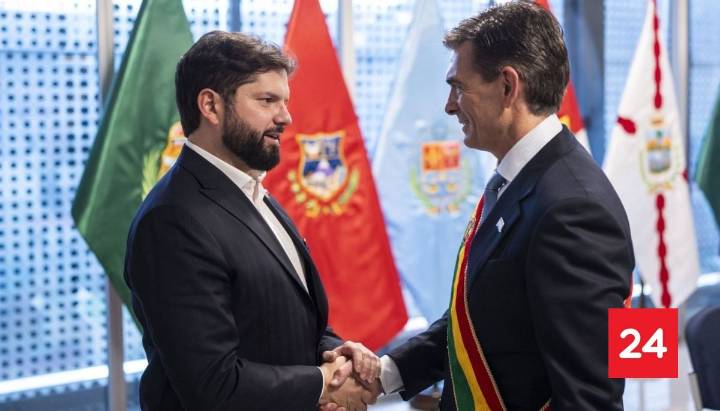 Primer saludo entre Boric y Paz abre un giro tras 19 años sin un encuentro presidencial