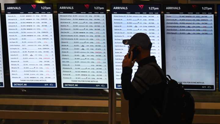 FAA letting airlines return to normal schedules at 40 U.S. airports