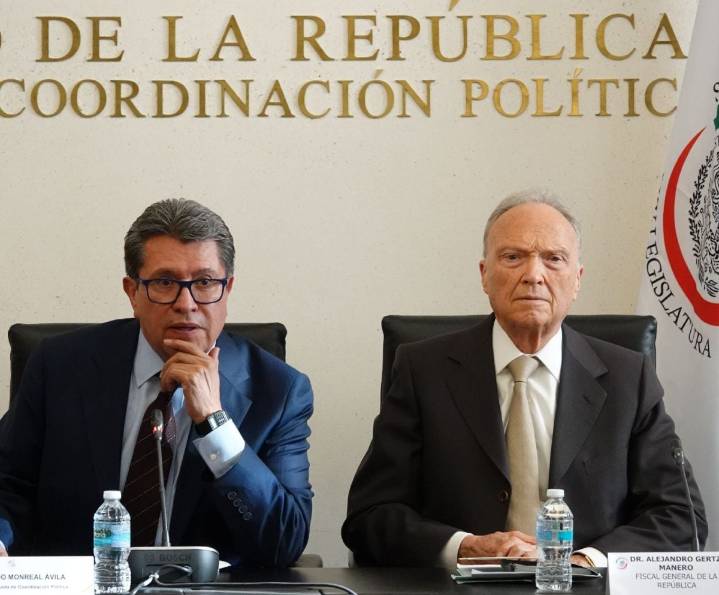 Monreal respalda a Gertz Manero y niega rumores de renuncia
