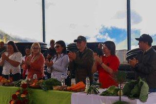 Entregan insumos agrícolas a 1.900 unidades de producción en Mérida