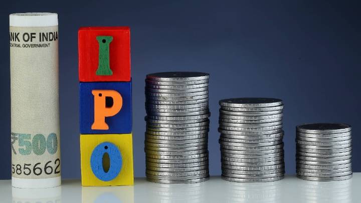 Emmvee Photovoltaic vs PhysicsWallah vs Tenneco IPO: Check subscription & GMP of 3 issues