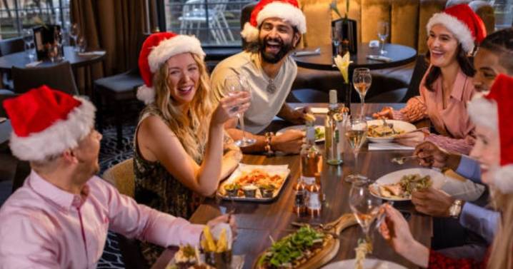 Major UK pub chain giving out free Christmas meals for households