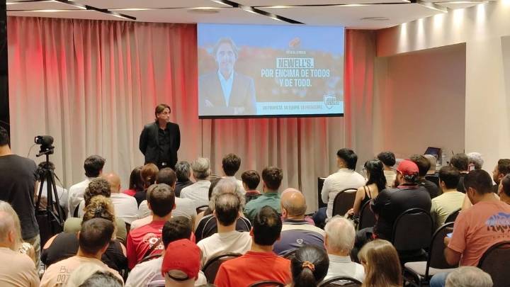 Julián González presentó la propuesta de Fuerza Leprosa para las elecciones en Newell's