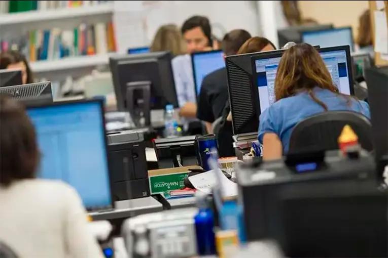 El recorte en el sector público sigue avanzando: 15.000 empleos perdidos en lo que va del año