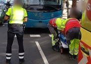 Cruza con el semáforo en rojo y la atropellan en Las Palmas de Gran Canaria