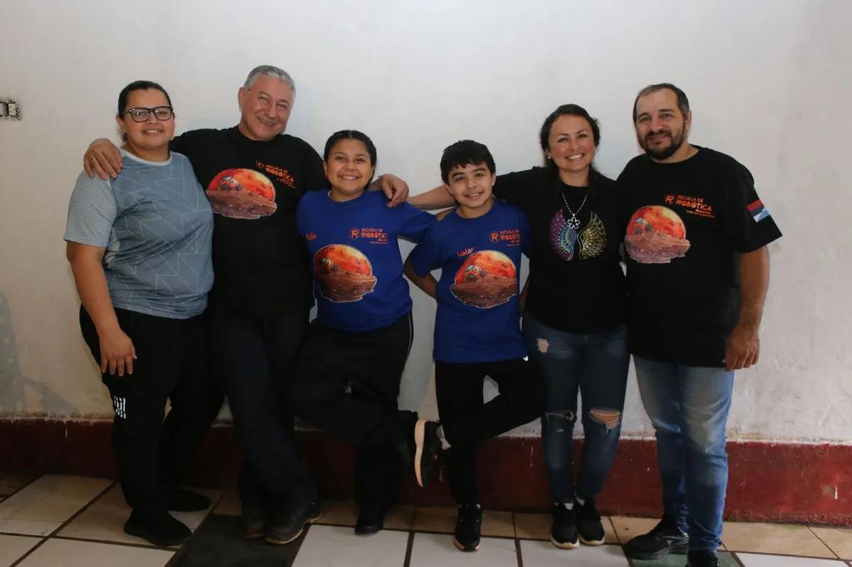 Una cancelación de último momento dejó a niños misioneros sin viajar al Mundial de Robótica en Singapur