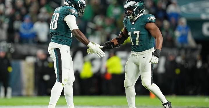 NFC Playoff Picture: Eagles remain in top spot with 7 games to play