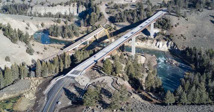 New Yellowstone Bridge Replaces Crumbling 62