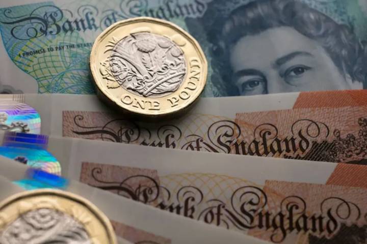 Legal sector defies economic headwinds with rising headcount and profits