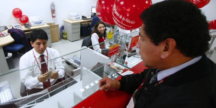 Aguinaldo de S/300: Las fechas en que se deposita a trabajadores del sector público