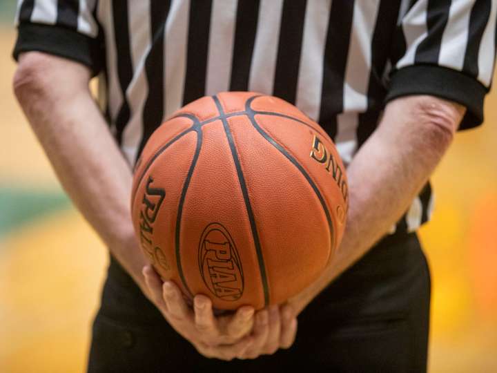 College of Staten Island men’s hoops team wins pair of games in Tourney of Heroes
