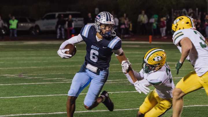 CMR's Lee, GFH's Harris the Tribune's co-Electric City Football MVPs