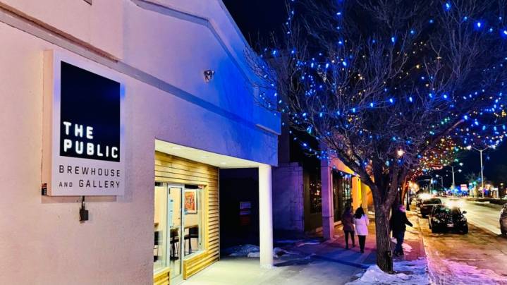 "Den of Iniquity" Filled with Cool Nice People Drinking Beers and Appreciating Art