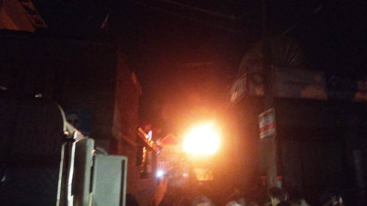 Fire Breaks Out at Jammu Kashmir Bank Branch in Srinagar