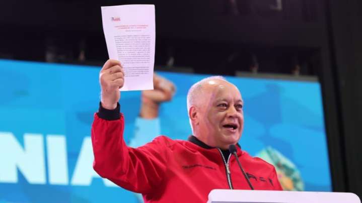 El PSUV dio luz verde al presidente Maduro para que realice cambios en la organización del partido